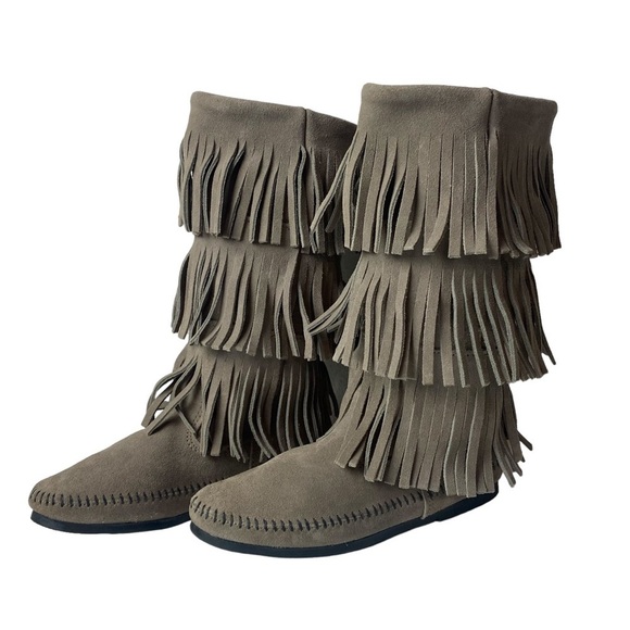 Minnetonka women’s three layers fringe mid-calf suede pull on boots size 6 - Picture 4 of 7